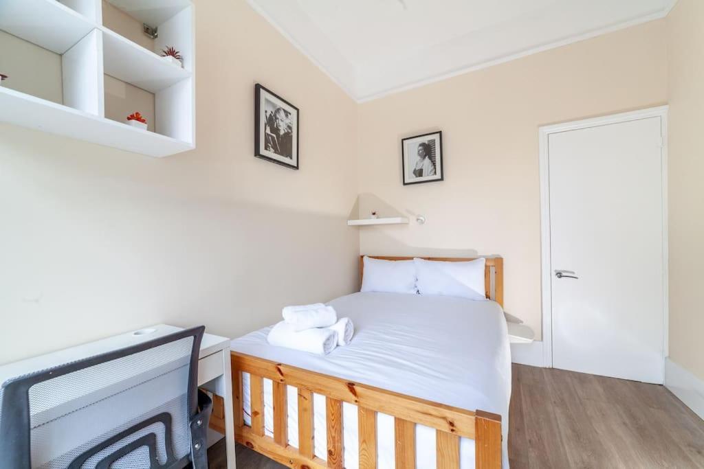 Spacious & Central 3-Bed Flat By Popular Waterloo! لندن المظهر الخارجي الصورة